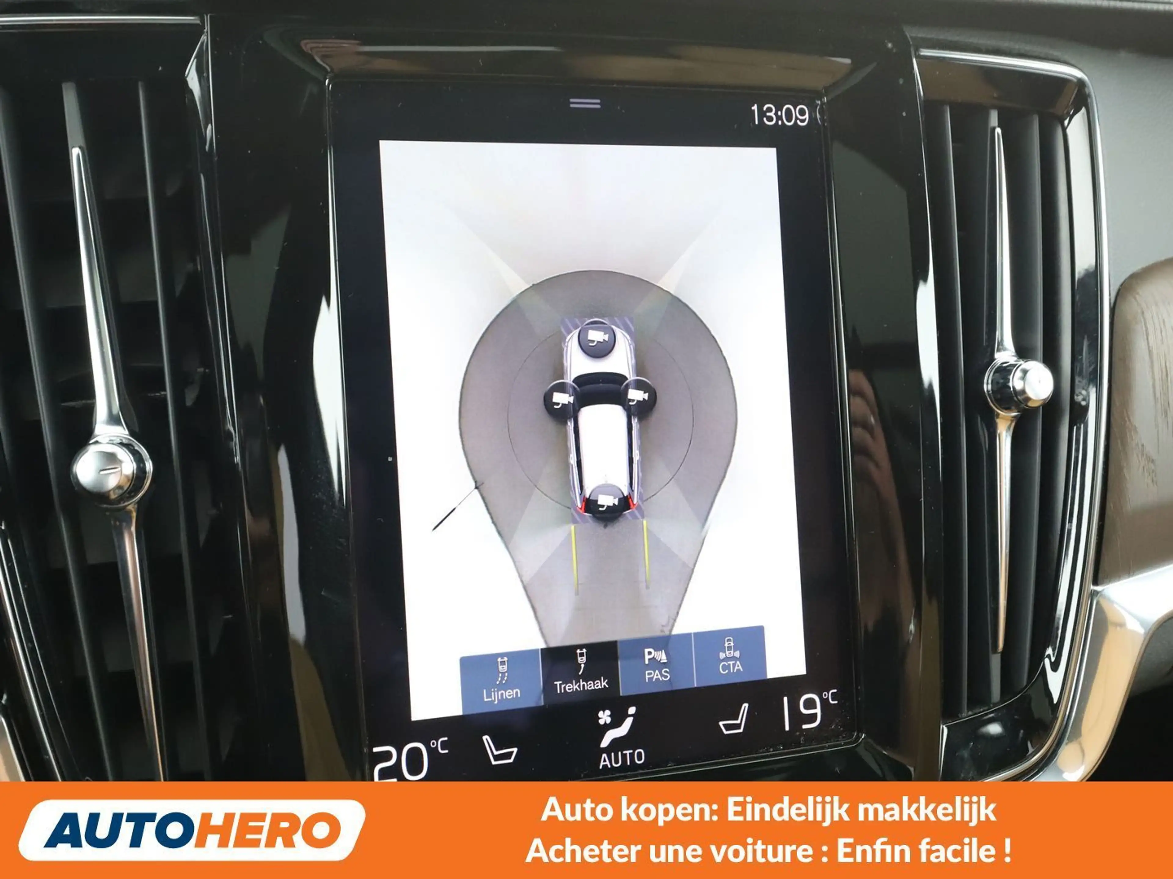 Volvo V90 2.0 T8 Plug-in Hybrid Inscription AWD — photo 11