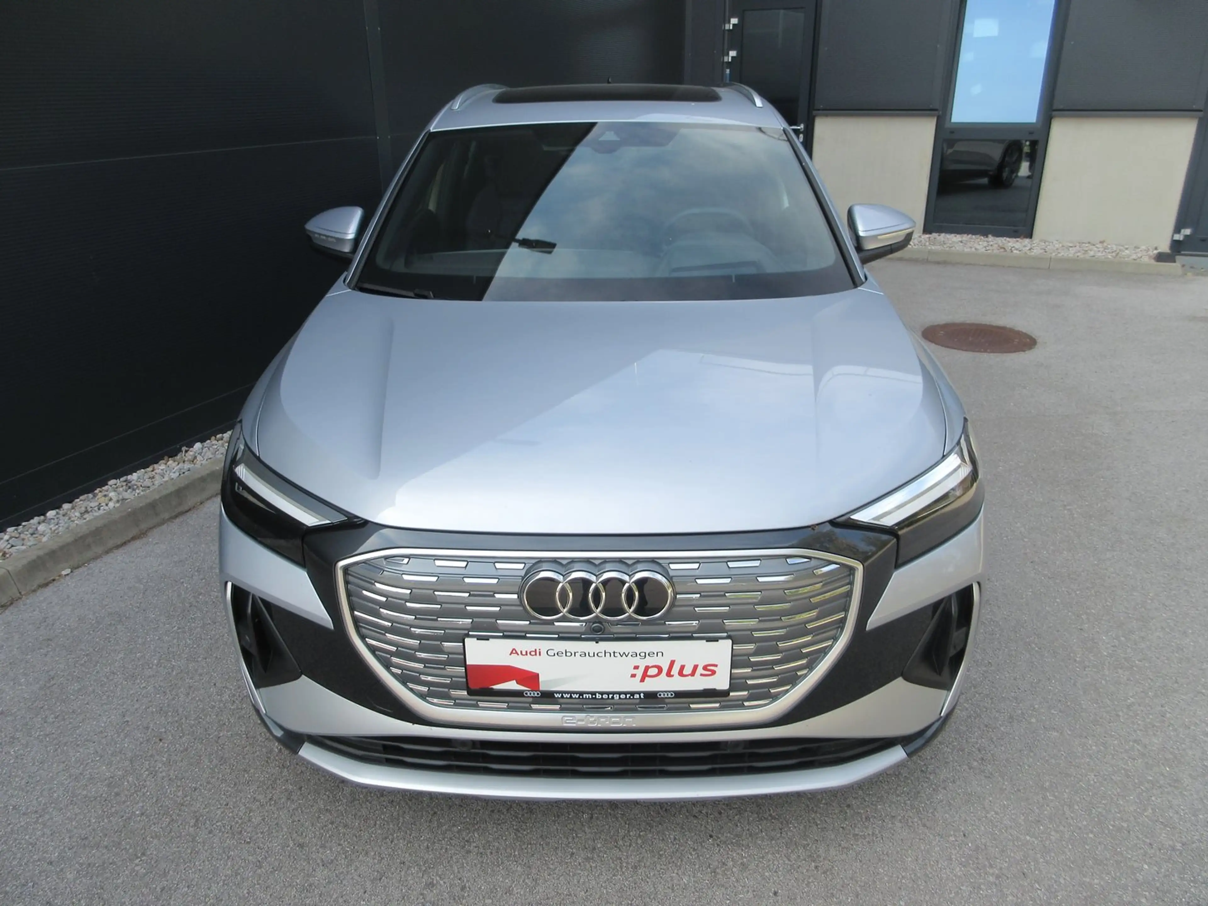 Audi Q4 e-tron Audi Q4 45 e-tron — photo 5