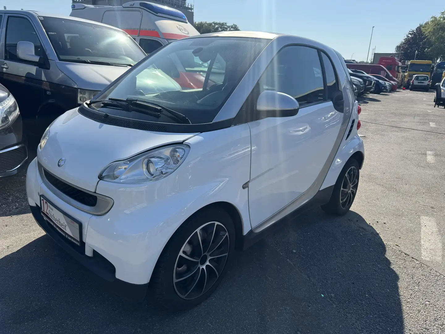 smart forTwo 12Monaten Garantie Weiß - 2