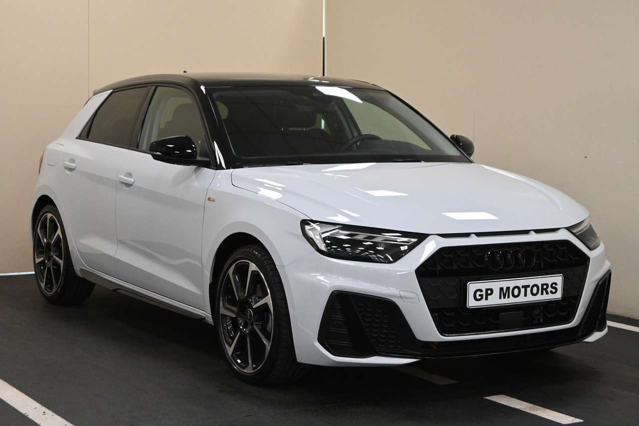 Audi A1 A1 SPB 30 TFSI S tronic Identity Black S-Line