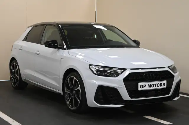 Audi A1 A1 SPB 30 TFSI S tronic Identity Black S-Line