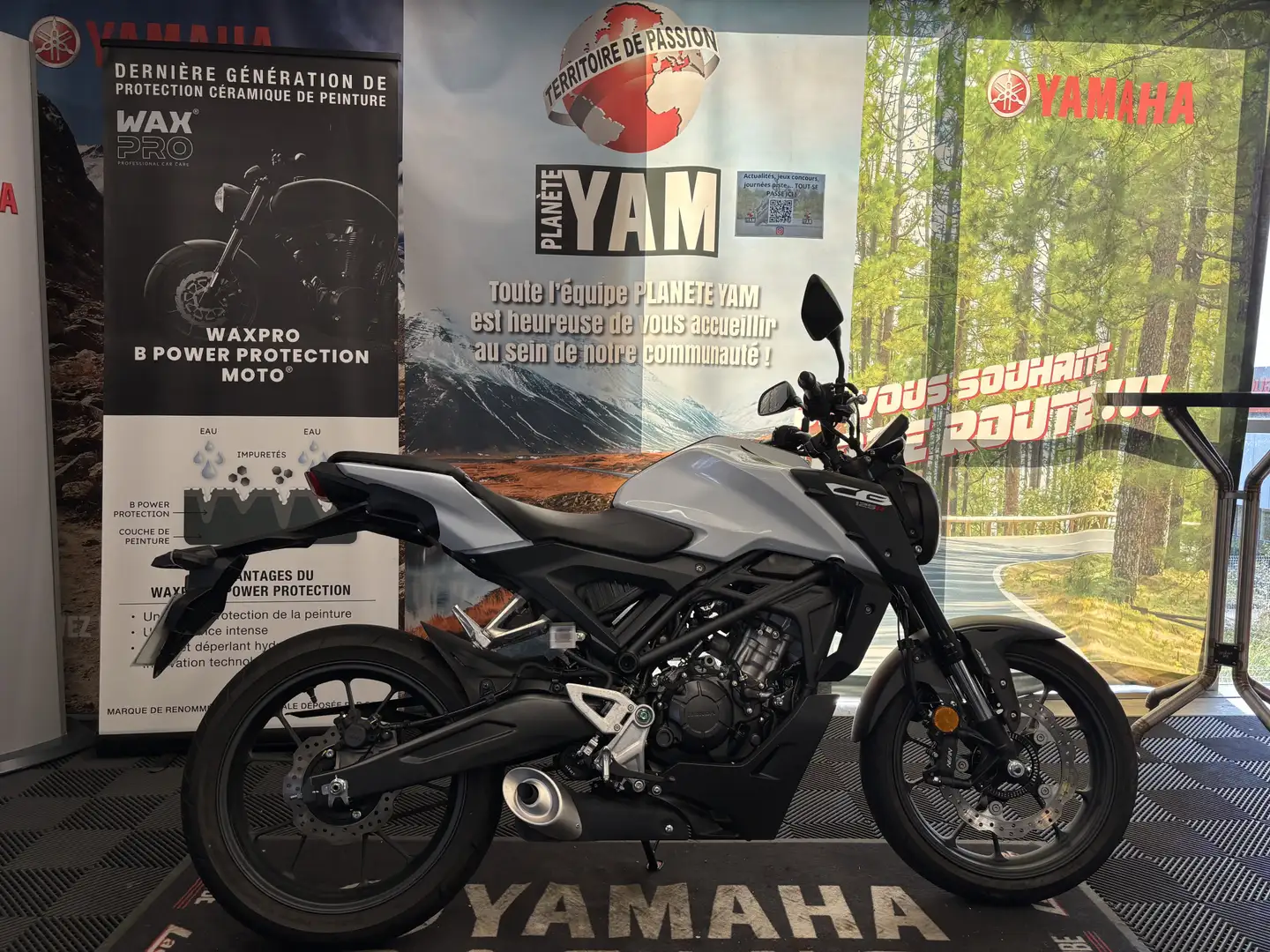 Honda CB 125 Bianco - 1
