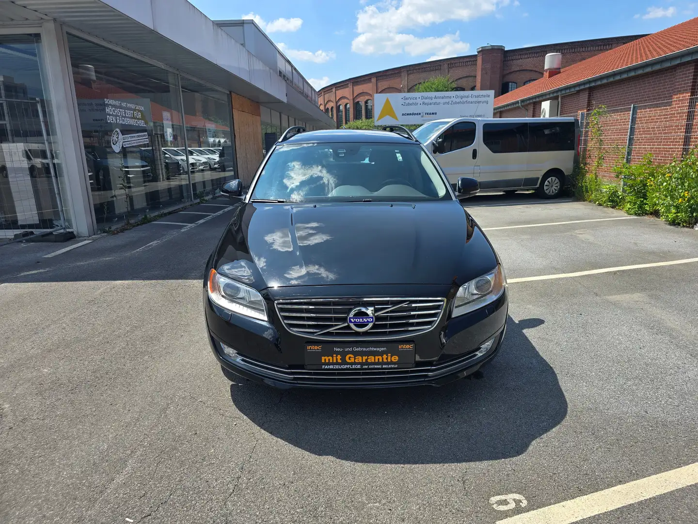 Volvo V70 Edition PRO 5 Zylinder Schwarz - 2