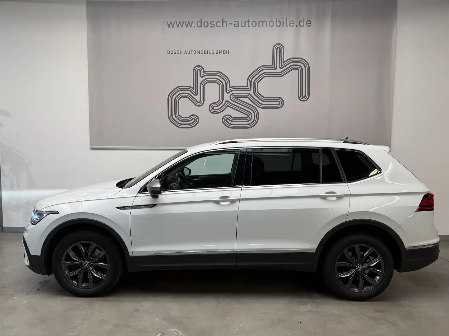 Volkswagen Tiguan Allspace Life 4M. /Virtual/KAMERA/AHK/HUD White - 2