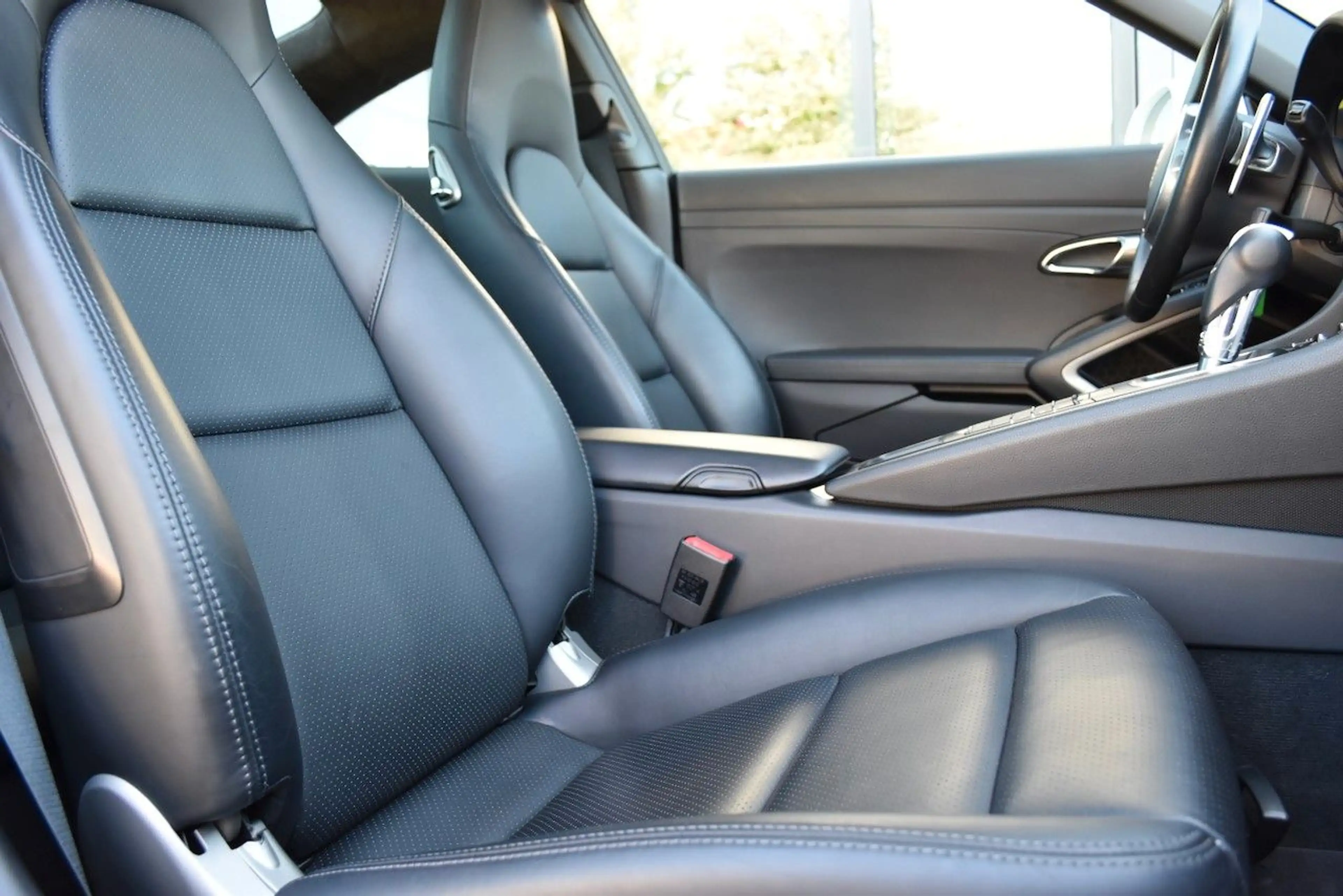 Porsche 911 991 CARERRA PDK BOSE KAMERA PANO APPROVED 19% — photo 11