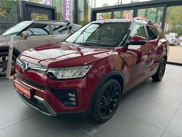 Grand Tivoli 1.5 T-GDI FULL OPTION