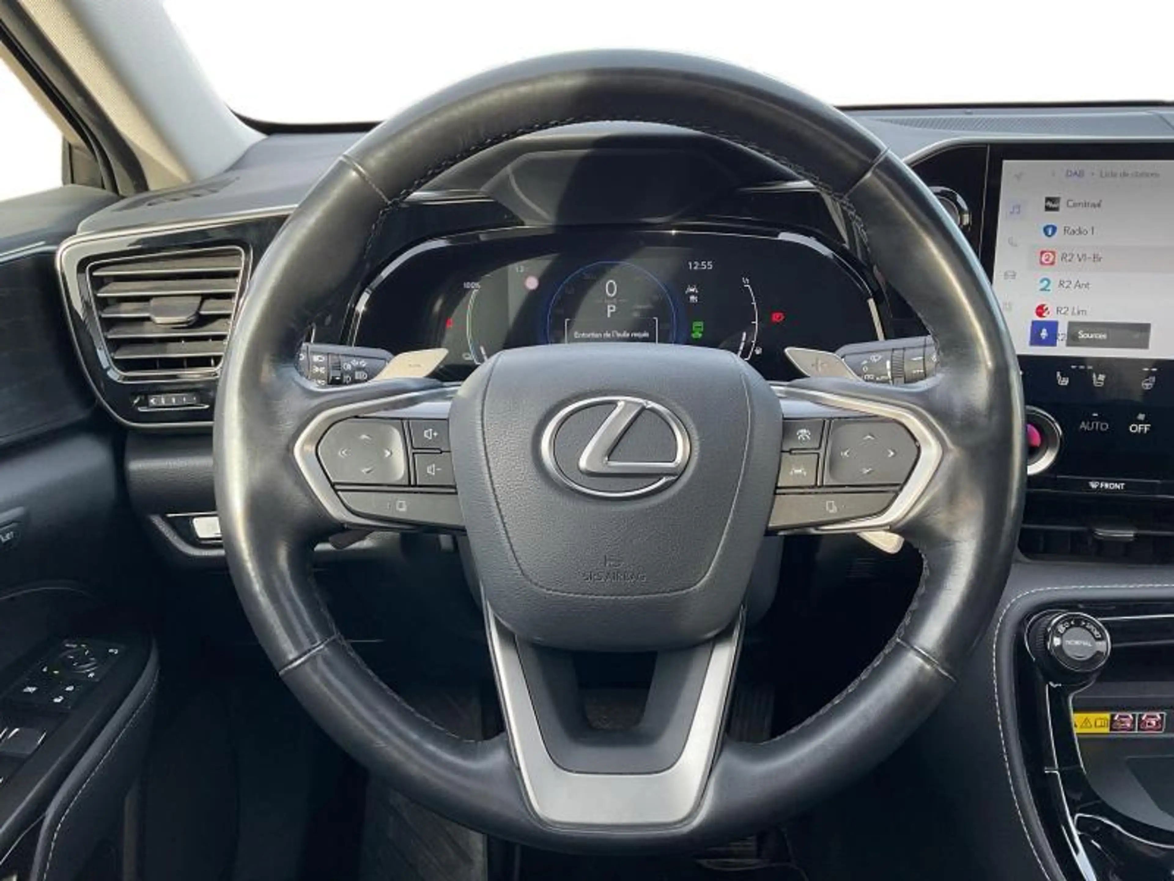 Lexus NX 450h+ 309hp PHEV AWD Privilege L | sunroof | tow bar | h — photo 8