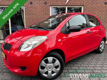 Toyota Yaris 1.0 VVTi Terra NIEUWE APK / RIJDT GOED / RIJKLAAR