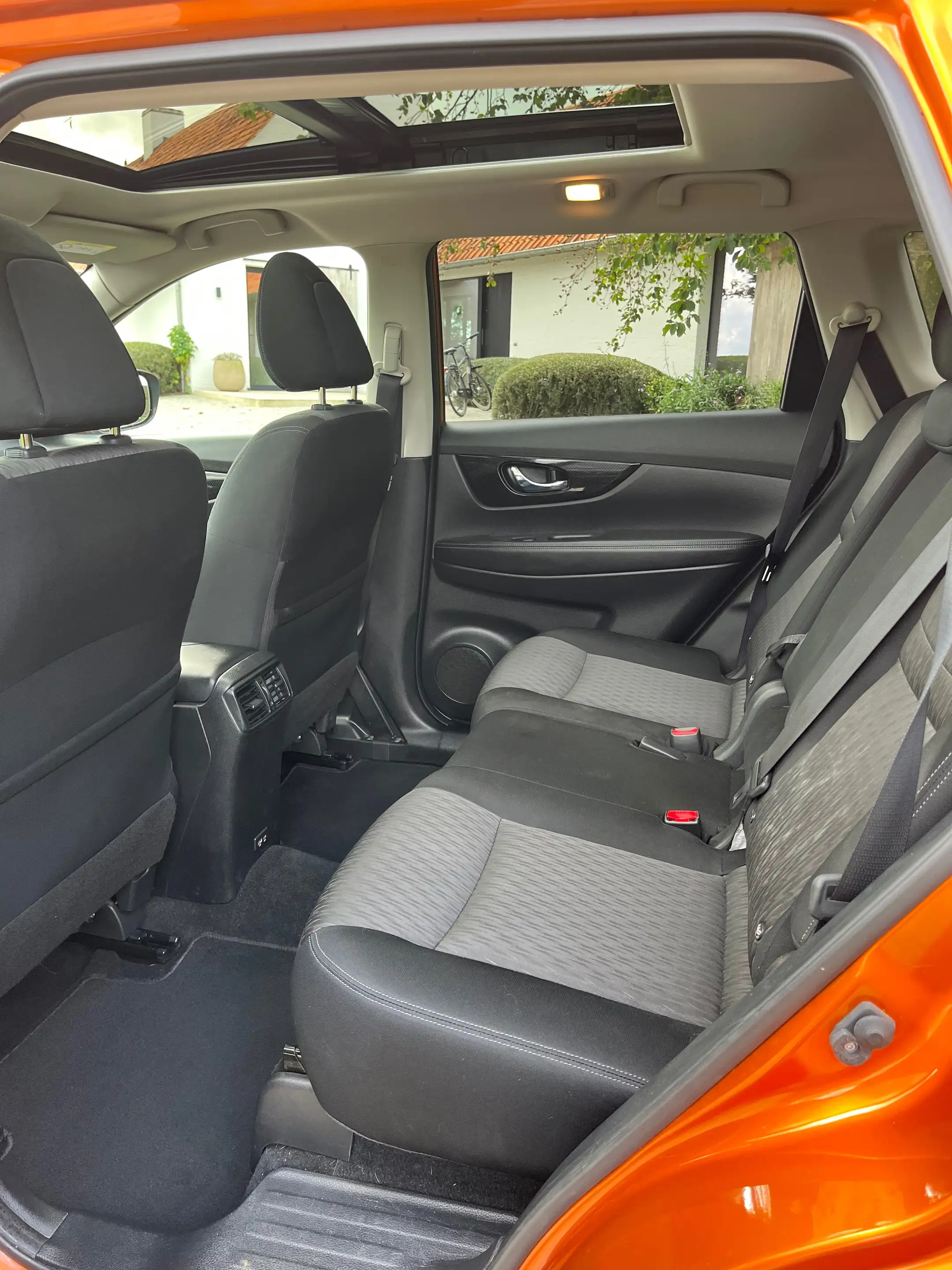 Nissan X-Trail 1.7 dCi 4WD Business Edition/1eigenr/115200km/Carplay/Camera/Pano/Clima/Cruise... — photo 14
