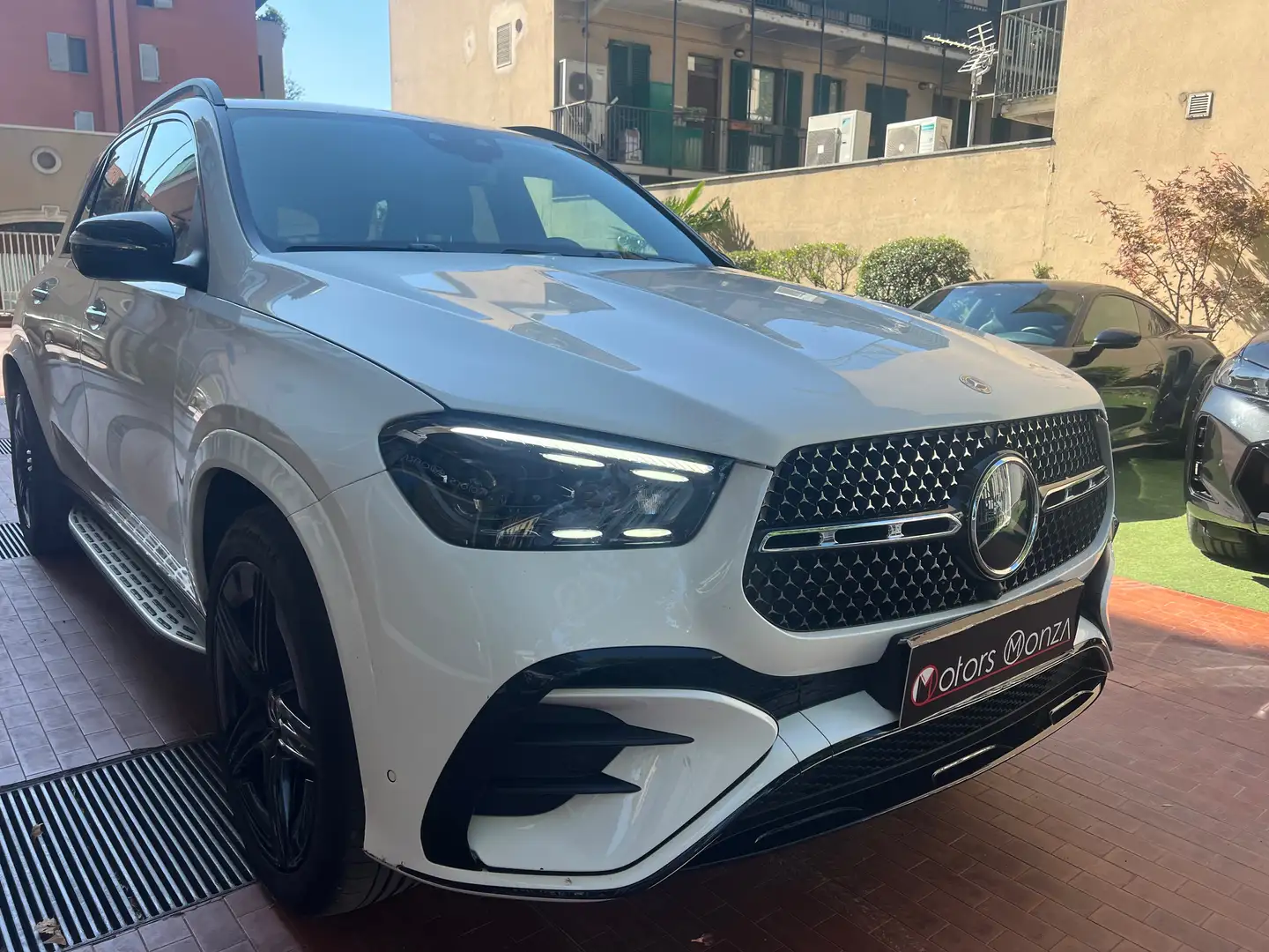 Mercedes-Benz GLE 300 GLE - V167 2023 d AMG Line Premium 4matic auto - 1