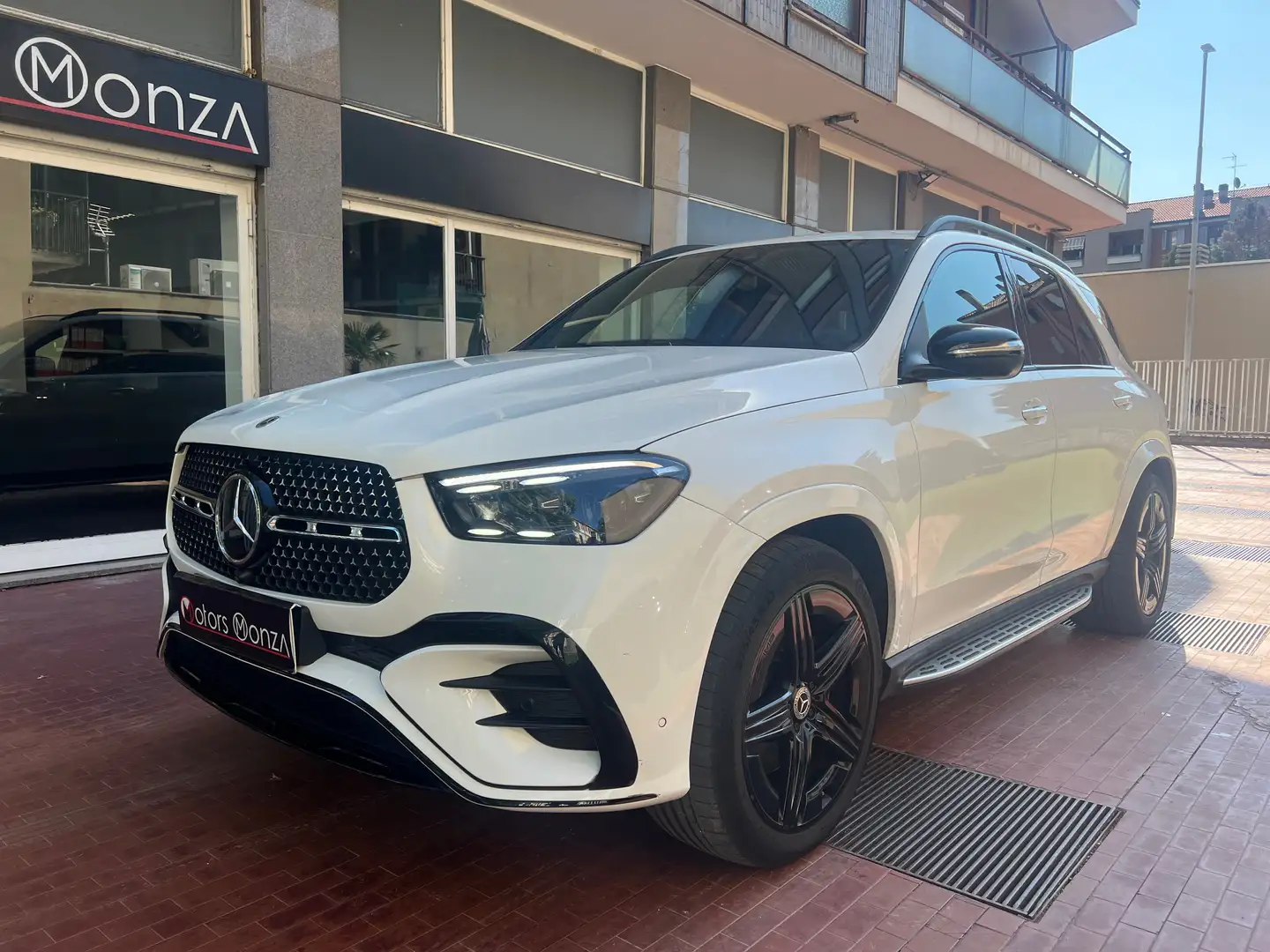 Mercedes-Benz GLE 300 GLE - V167 2023 d AMG Line Premium 4matic auto - 2