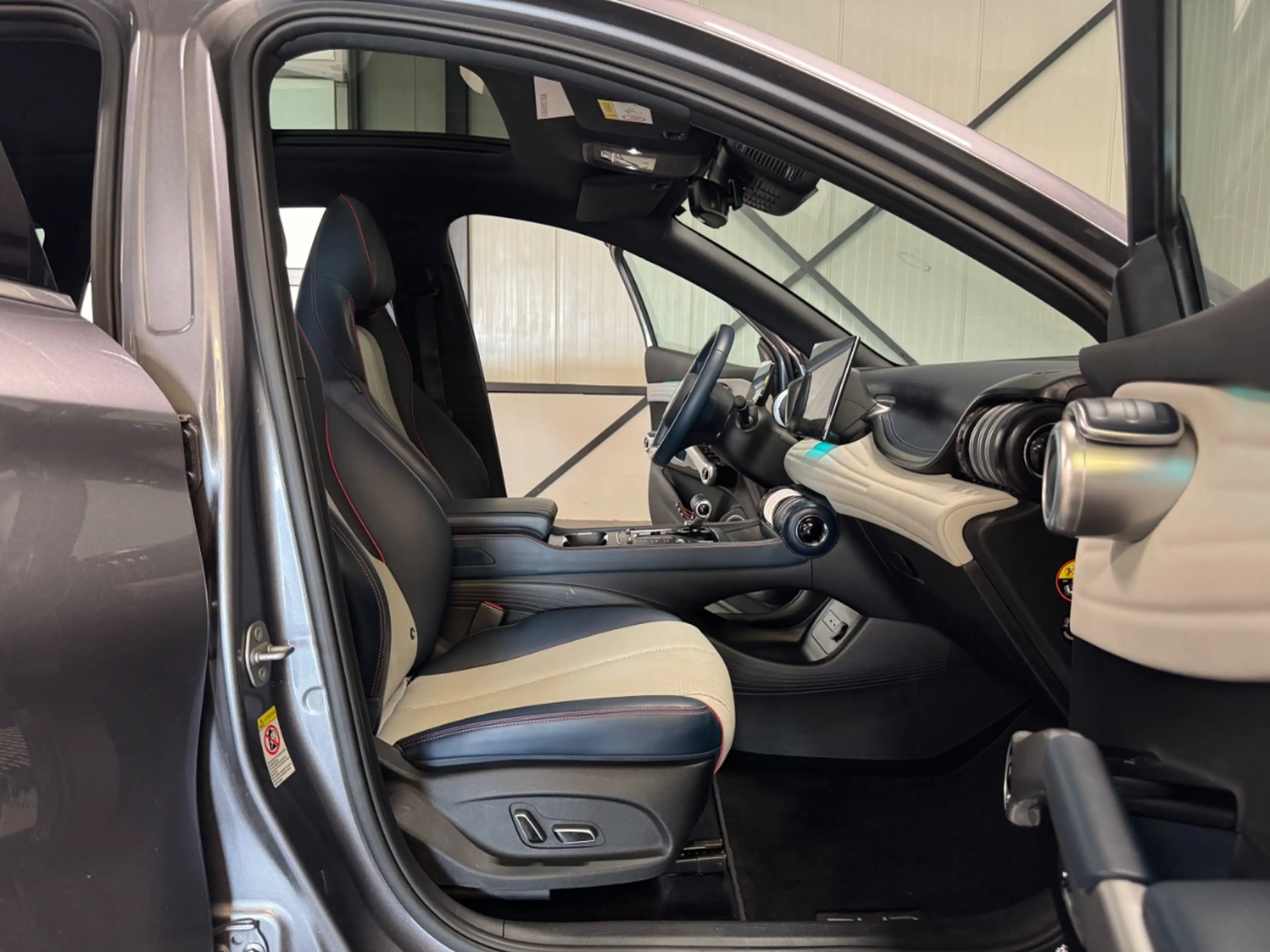 BYD Atto 3 Comfort 60kWh SoH 91% | Pano | Navi | Camera — photo 5