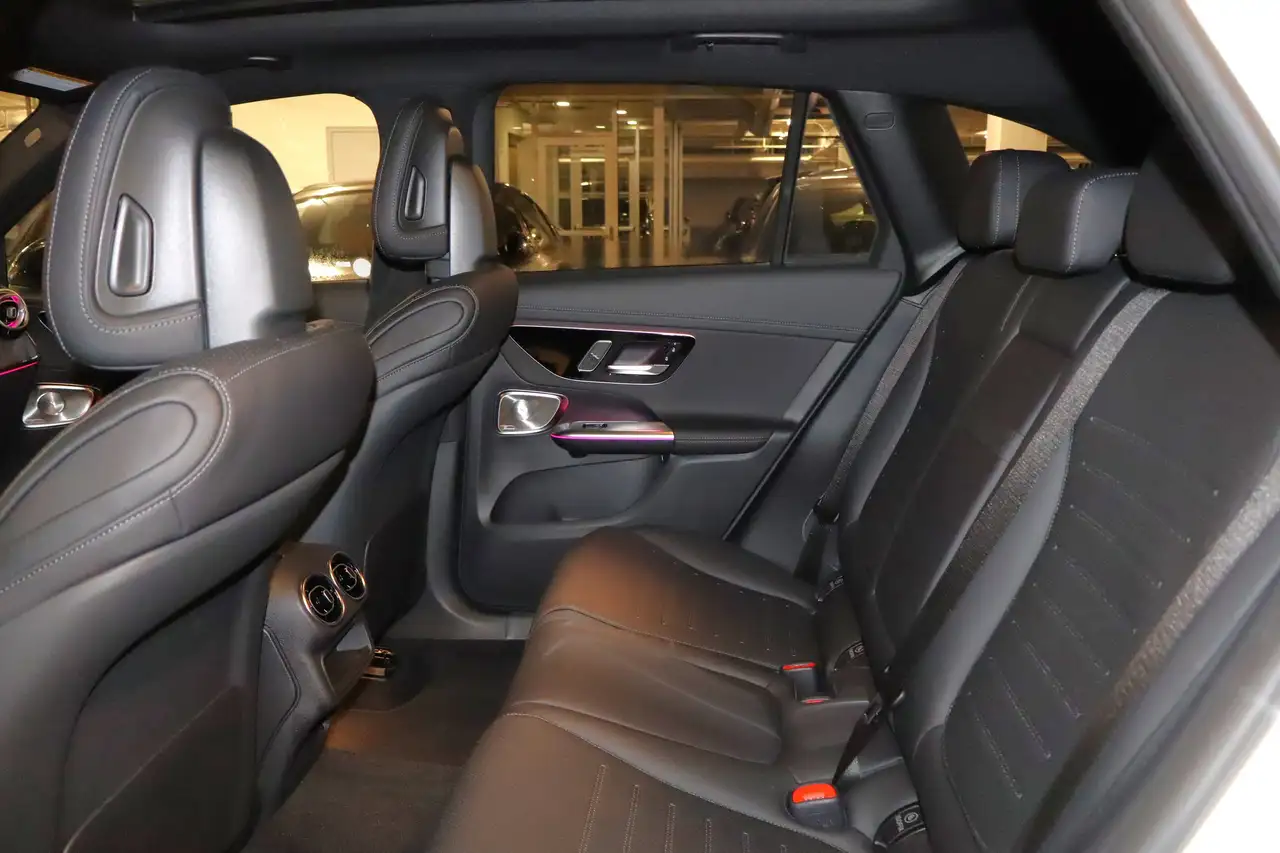 Mercedes-Benz GLC снимка Mercedes-Benz GLC