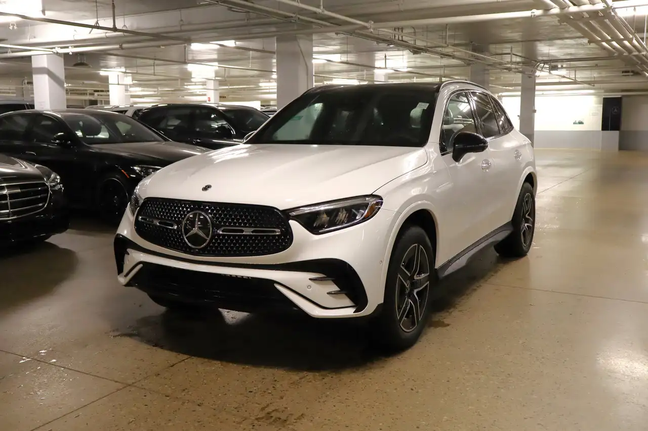 Mercedes-Benz GLC снимка Mercedes-Benz GLC