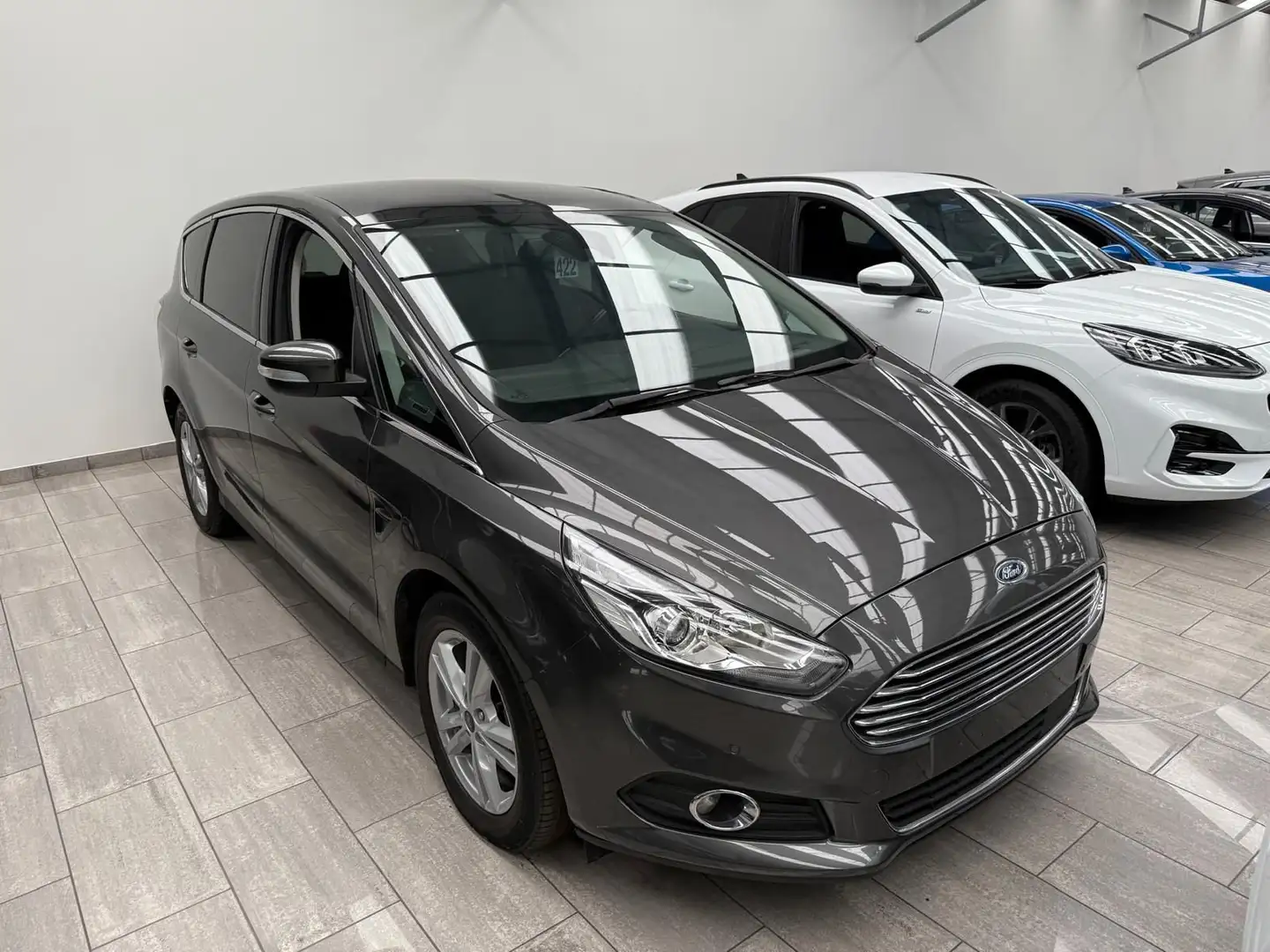Ford S-Max TDCi Titanium Start-Stop Grijs - 1
