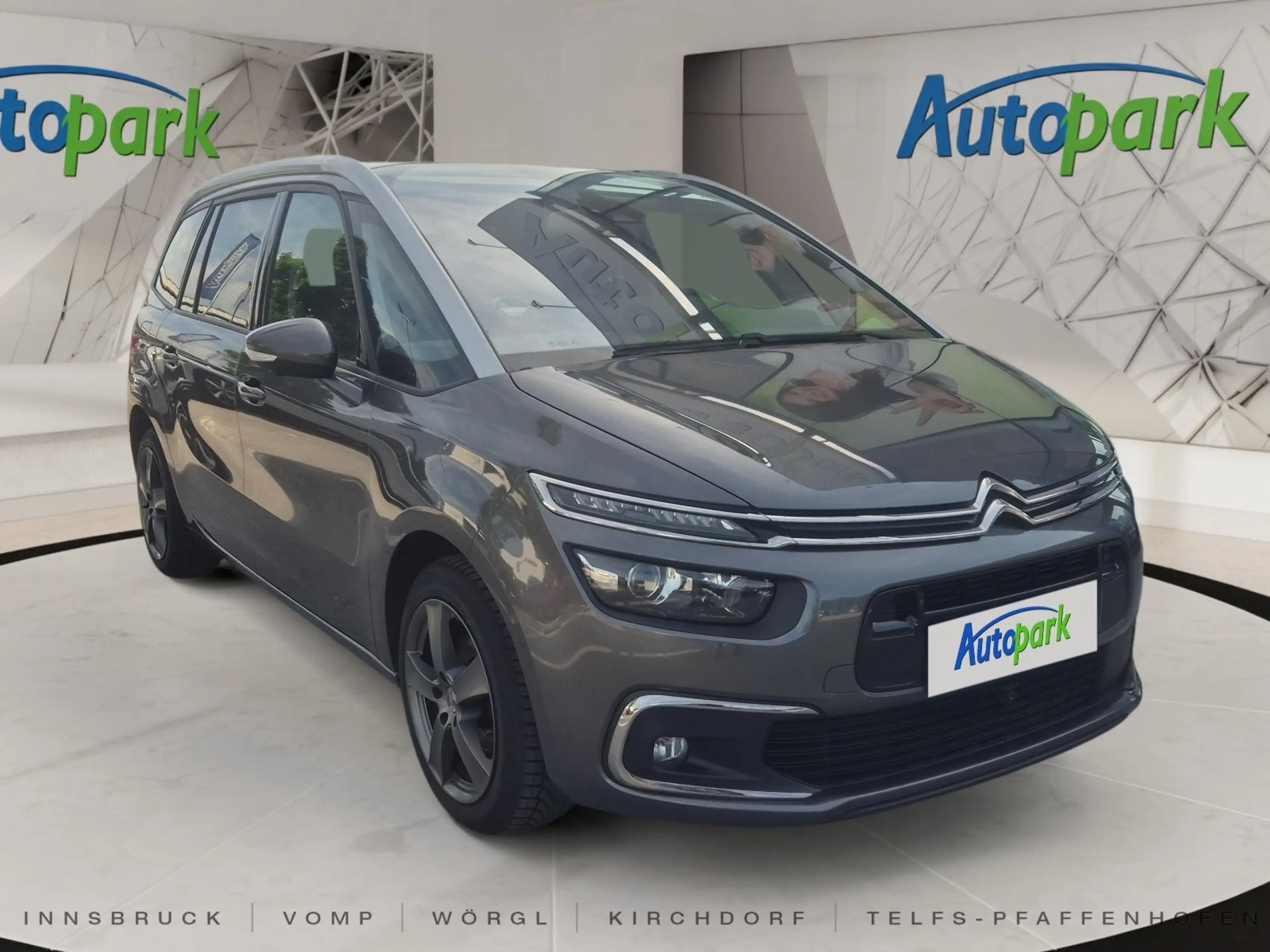Citroen Grand C4 SpaceTourer BluehDI 130 S&S EAT8 Shine Shine Pack — photo 3