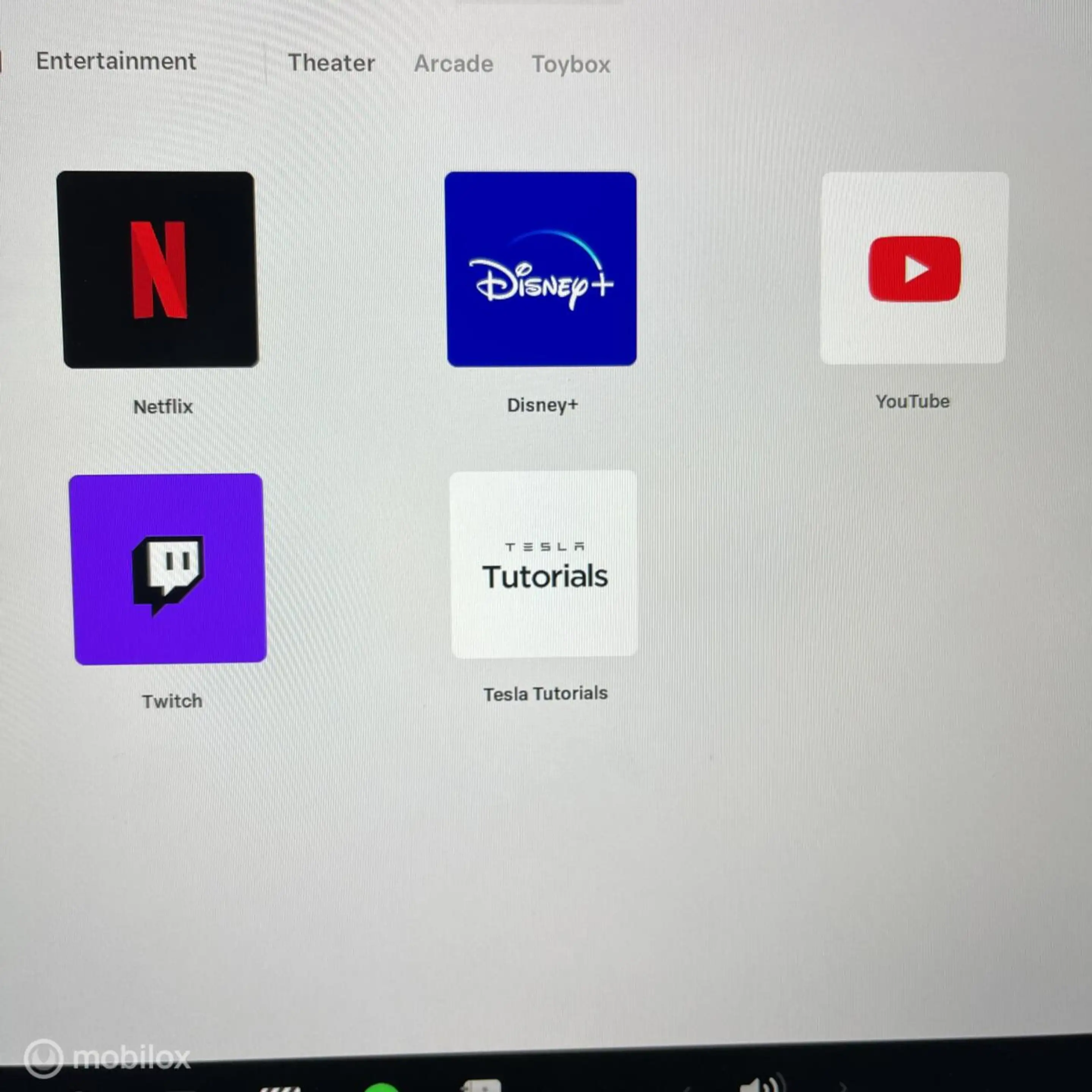Tesla Model Y + MMX PACK + IAP + 20" — photo 12