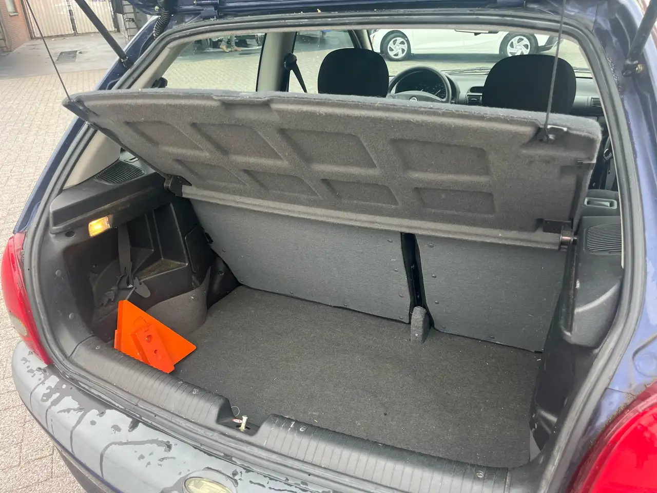 Opel Corsa 1.2i-16V Nieuwe APK okt 2027, foto 10