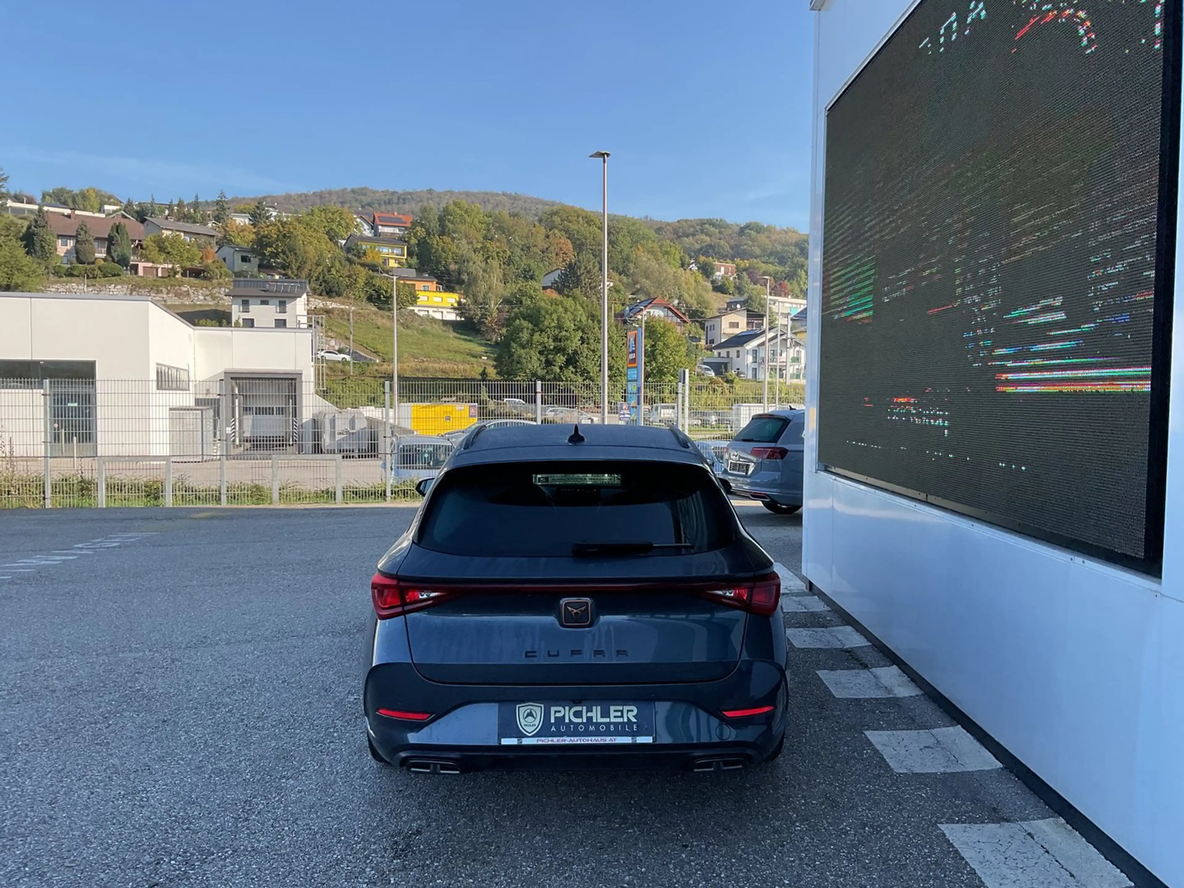 CUPRA Leon 2.0 TDI 150 — photo 5