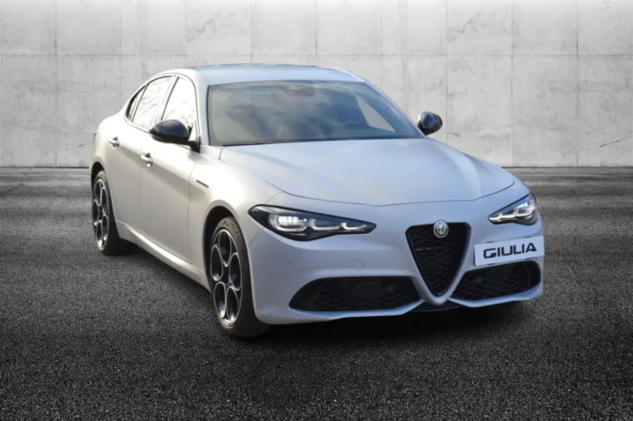 Alfa Romeo Giulia 2023