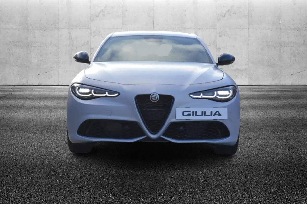 Alfa Romeo Giulia 2023