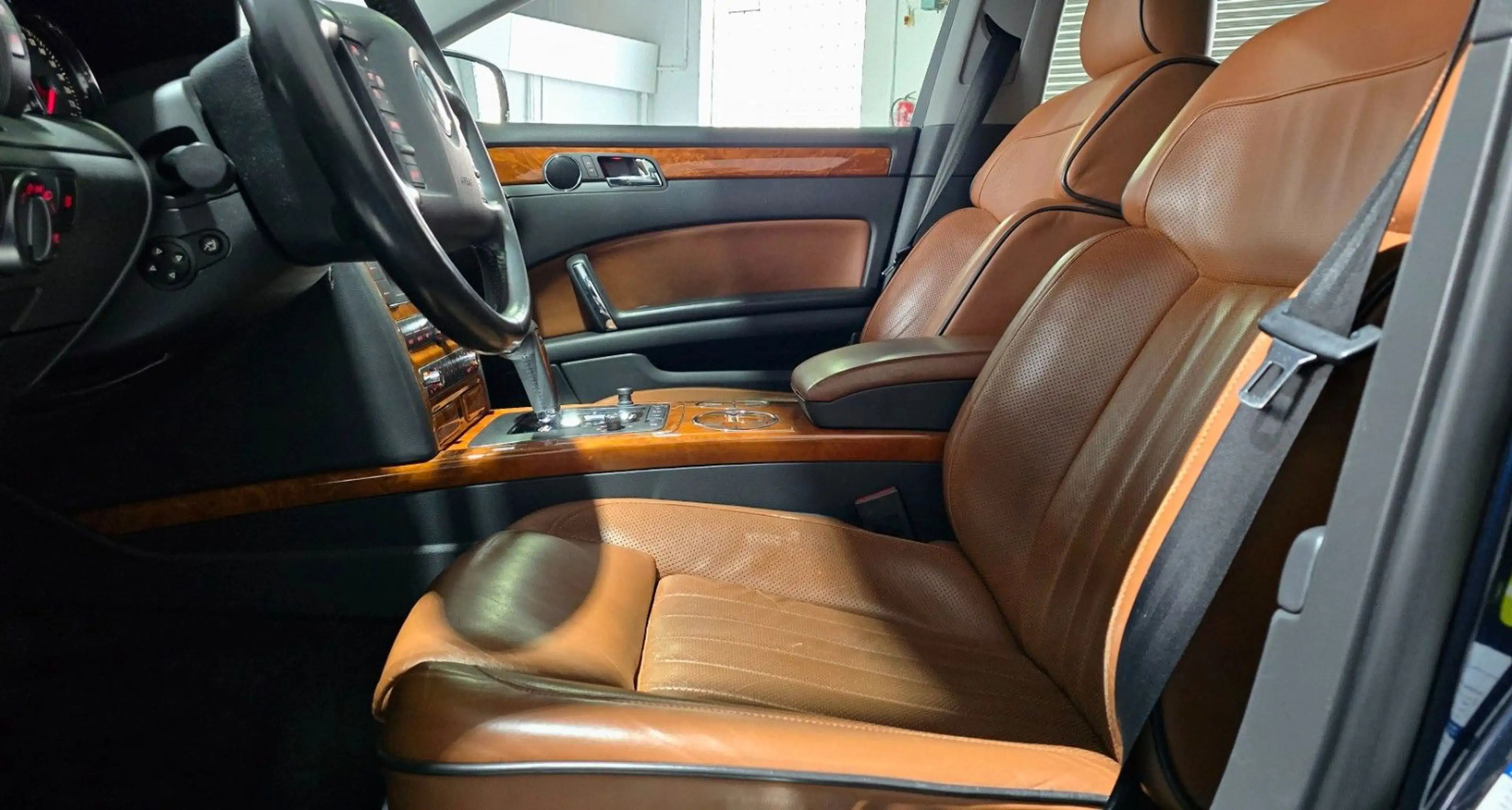 Volkswagen Phaeton V6 TDI 4Motion*INDIVIDUAL*MASSAGE*SITZKL — photo 15