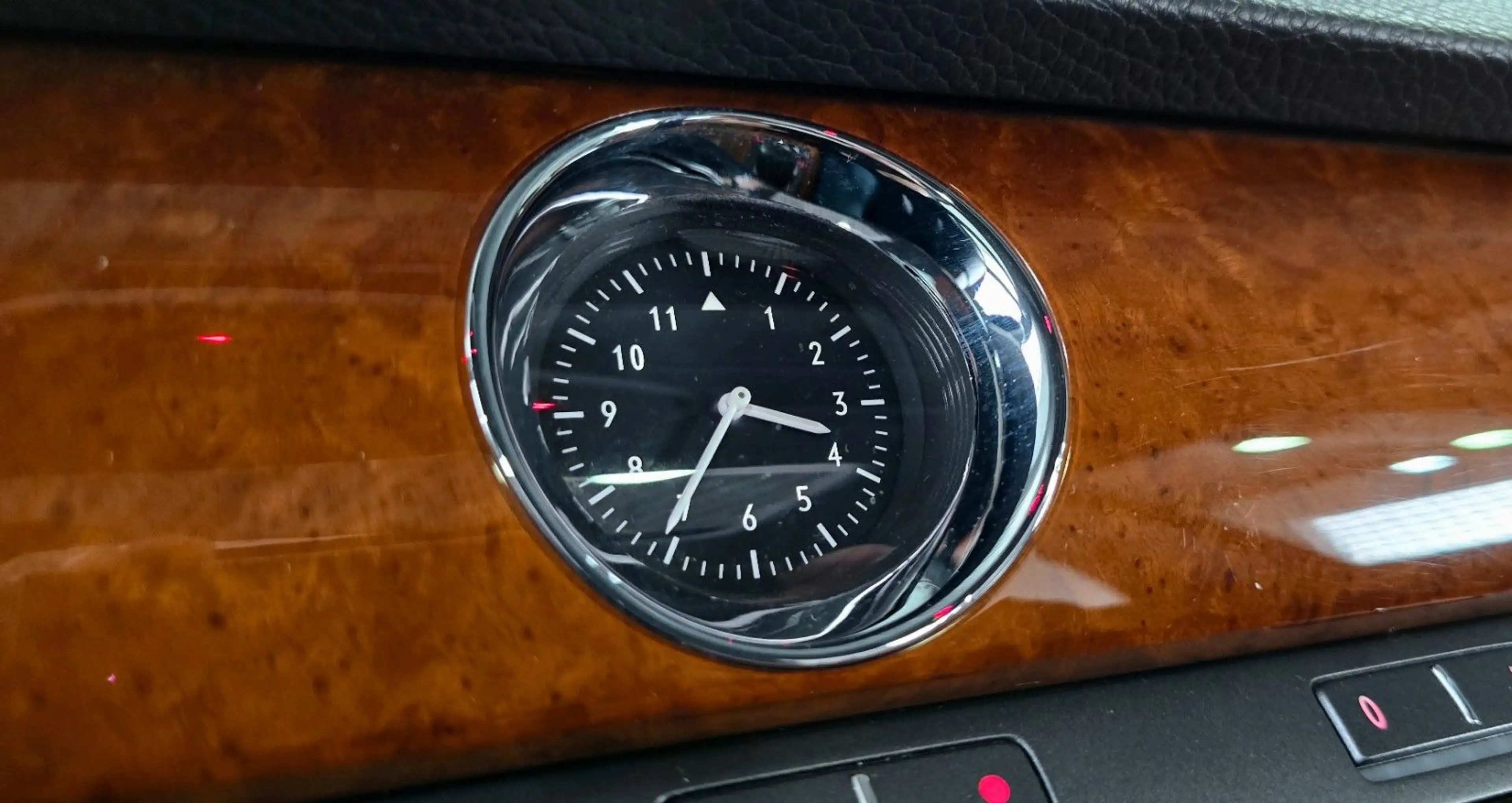 Volkswagen Phaeton V6 TDI 4Motion*INDIVIDUAL*MASSAGE*SITZKL — photo 19
