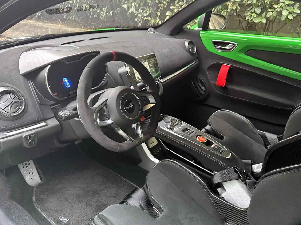 Alpine A110 2024