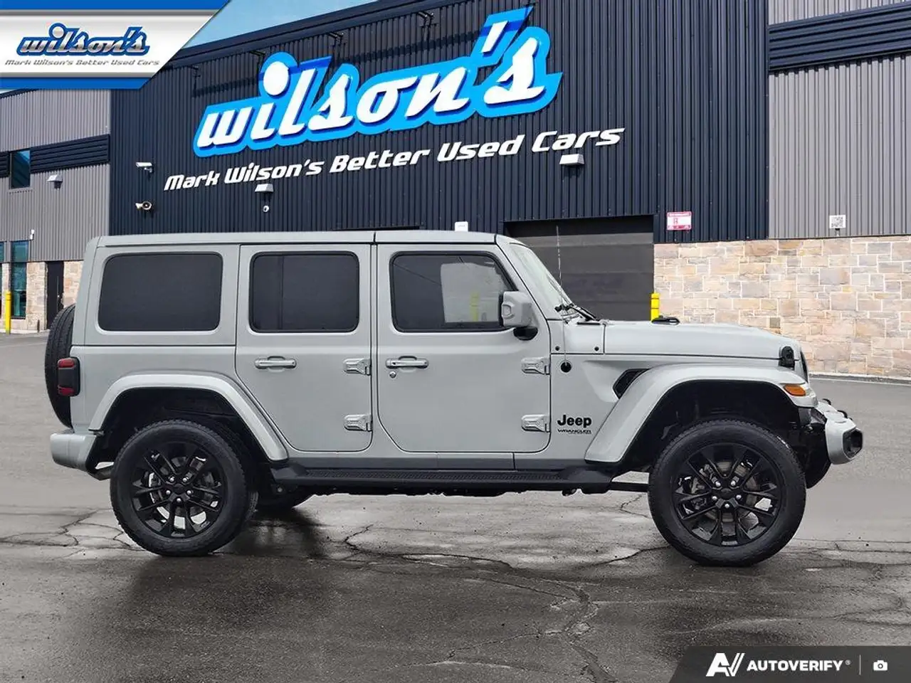 Jeep Wrangler снимка Jeep Wrangler
