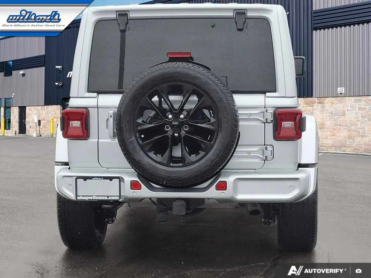 Jeep Wrangler снимка Jeep Wrangler