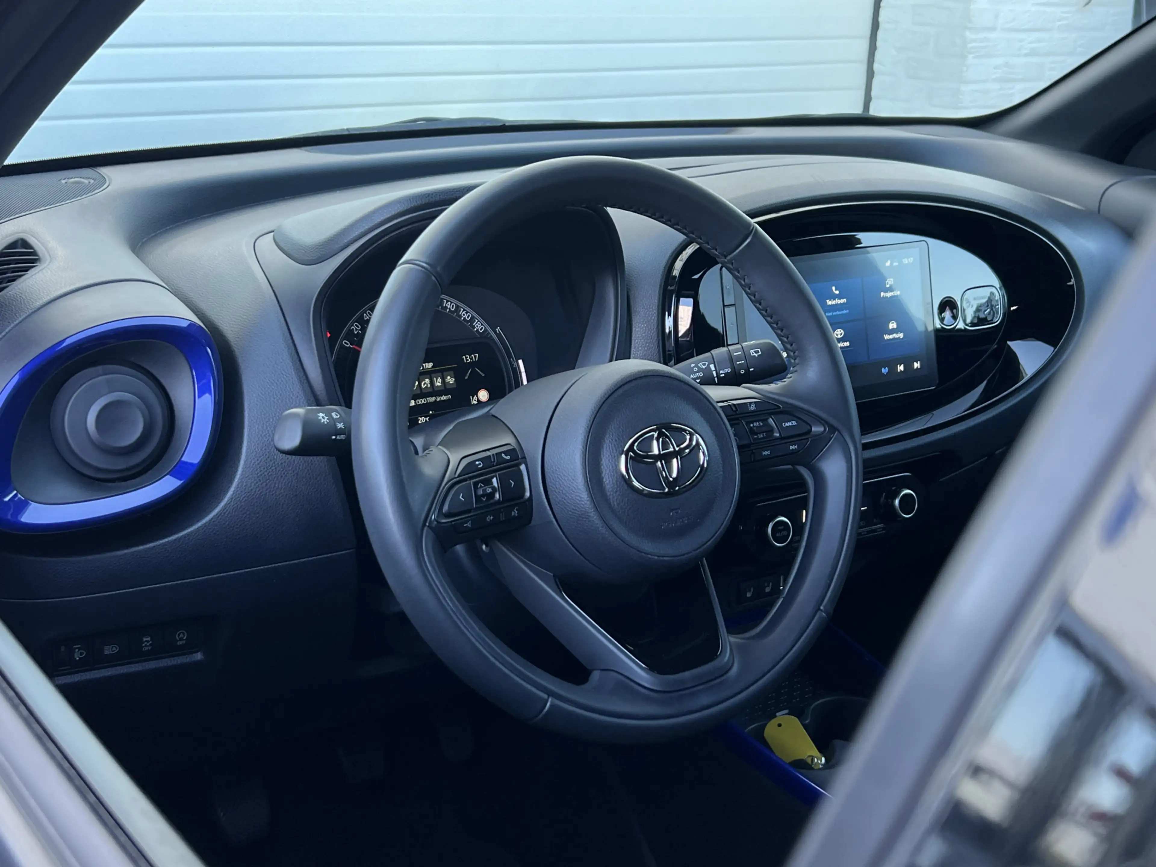Toyota Aygo X 1.0 VVT-i MT Pulse | Navi | PDC | Camera | DAB | S — photo 8