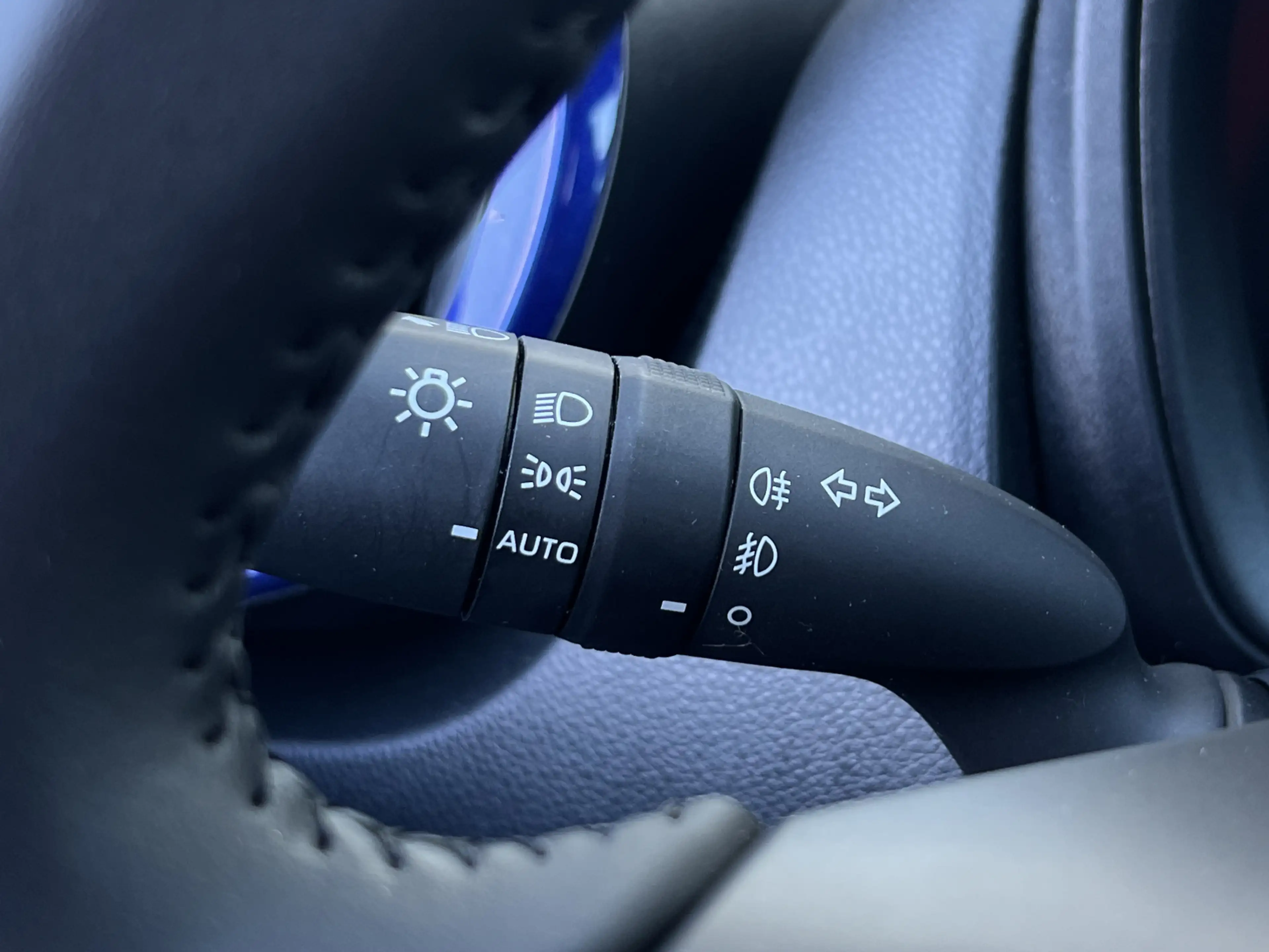 Toyota Aygo X 1.0 VVT-i MT Pulse | Navi | PDC | Camera | DAB | S — photo 13