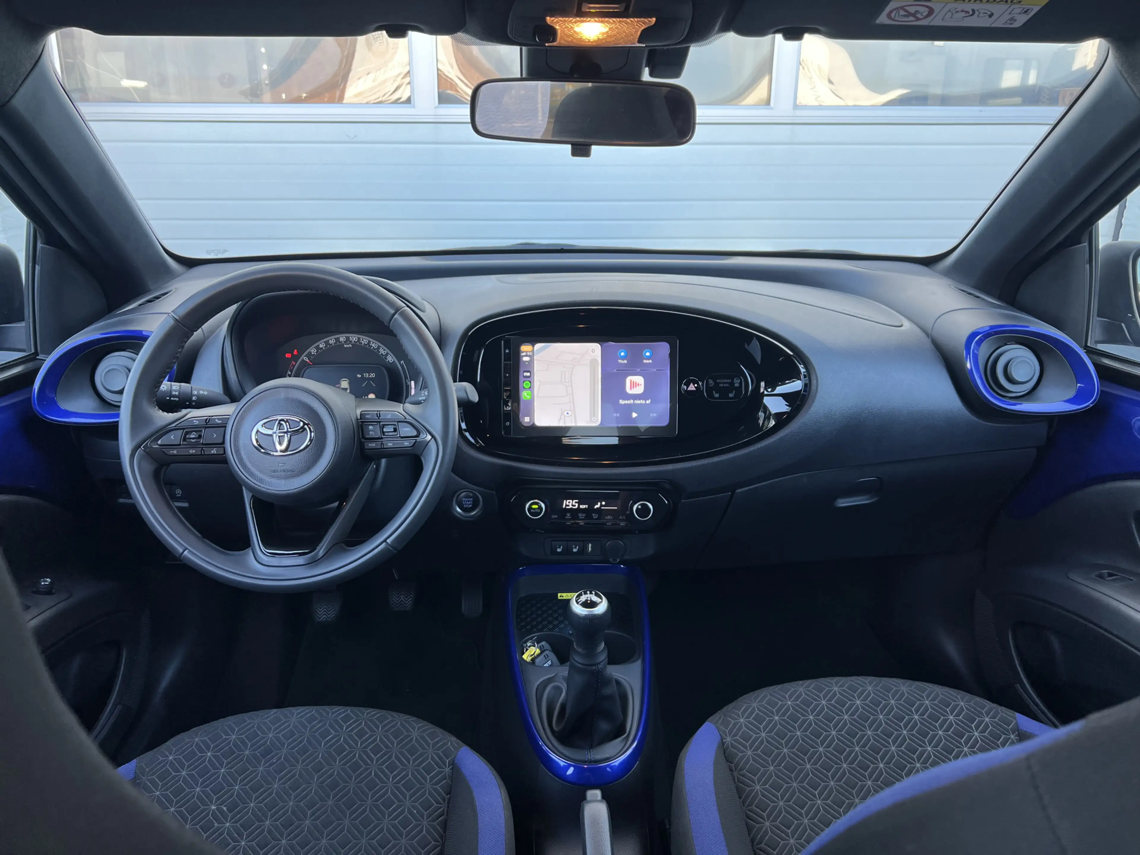Toyota Aygo X 1.0 VVT-i MT Pulse | Navi | PDC | Camera | DAB | S — photo 18