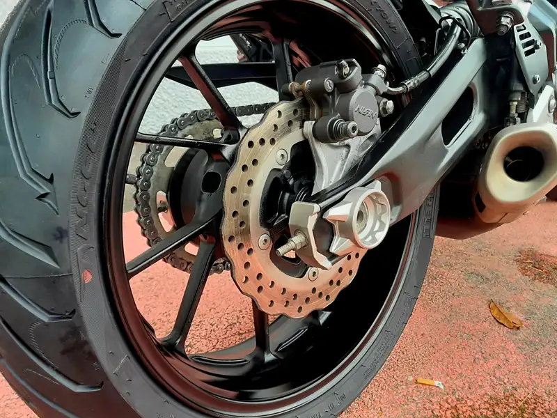 Yamaha MT-07 - foto 8