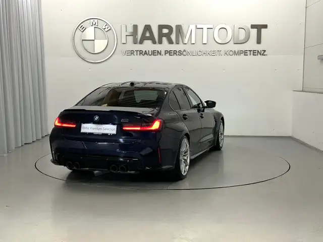 BMW M3 view 5
