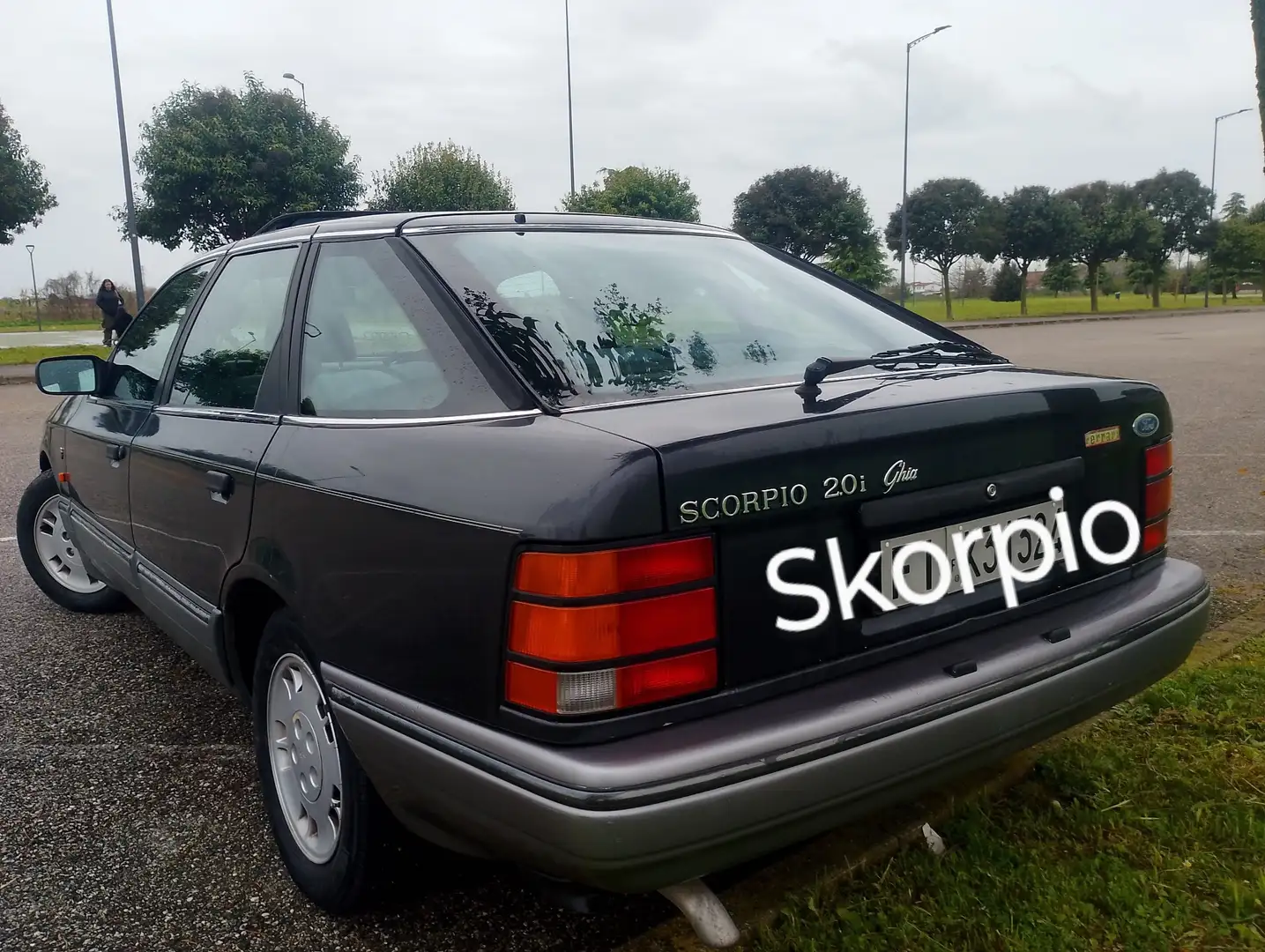 Ford Scorpio 5p 2.0i Ghia - 2
