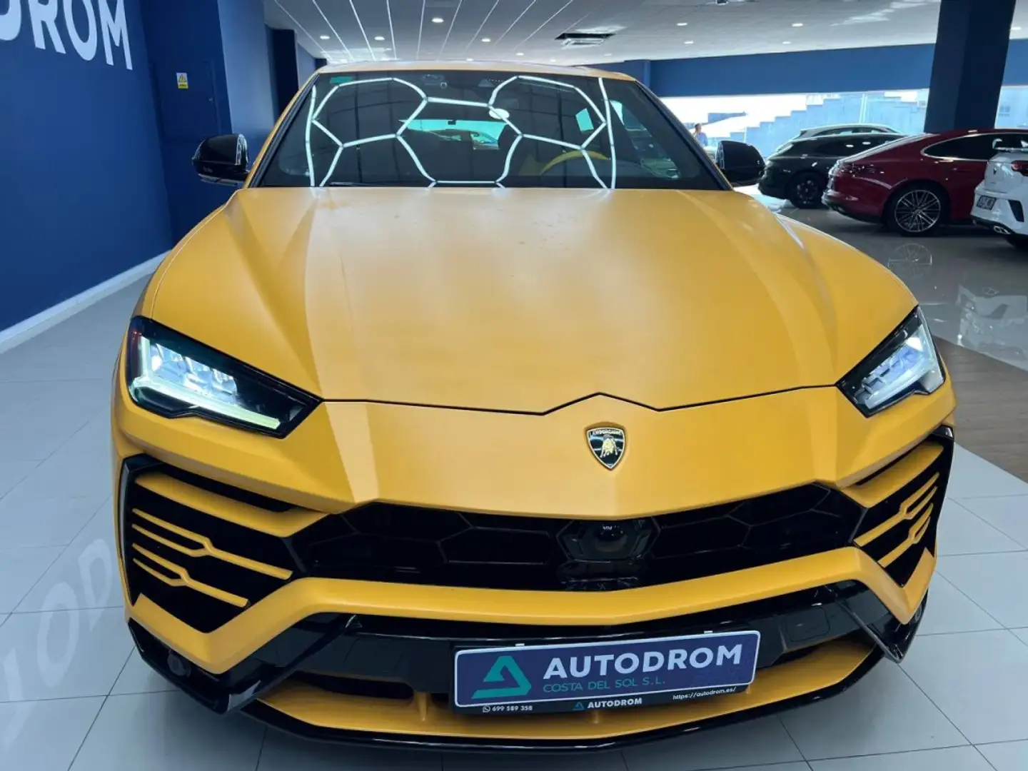Lamborghini Urus 4.0 V8 Aut. Orange - 2