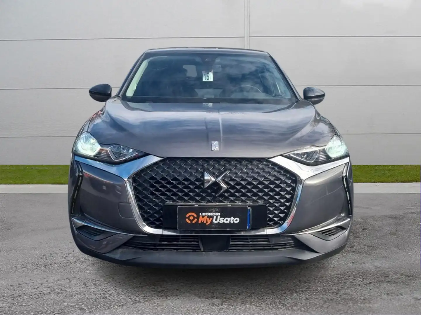 DS Automobiles DS 3 Crossback Crossback 1.5 BlueHDi So Chic Silber - 2