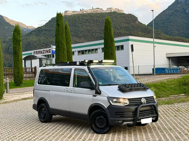 Volkswagen T5 Multivan 2.5 tdi 174cv OffRoad T6 2020,7 posti