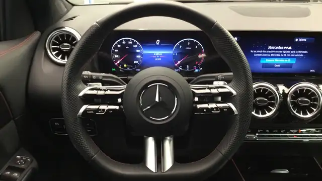 Mercedes-Benz Gla view 9