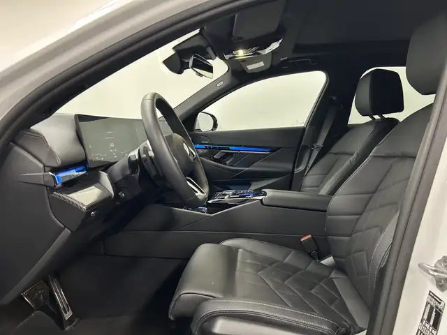 BMW M view 4