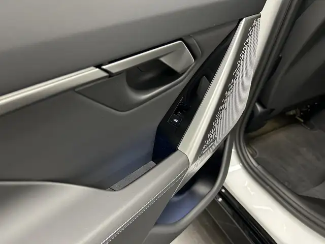 BMW M view 13