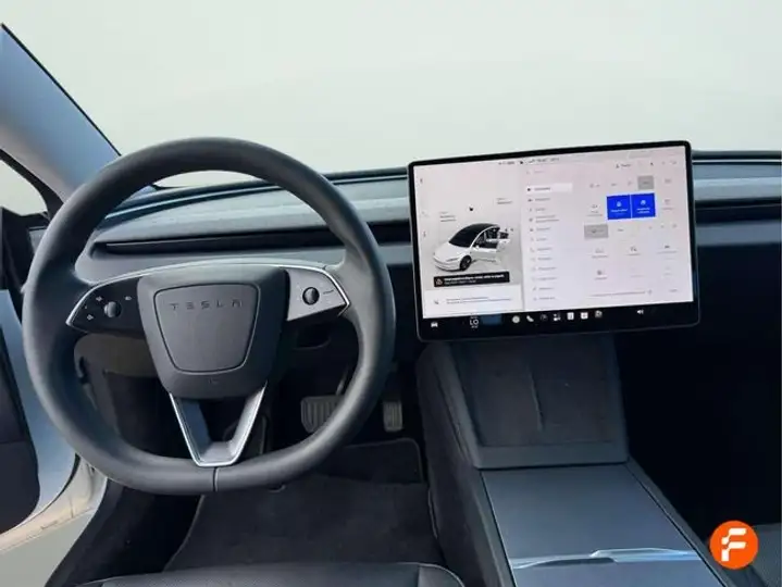 Tesla Model 3 2023, foto 12