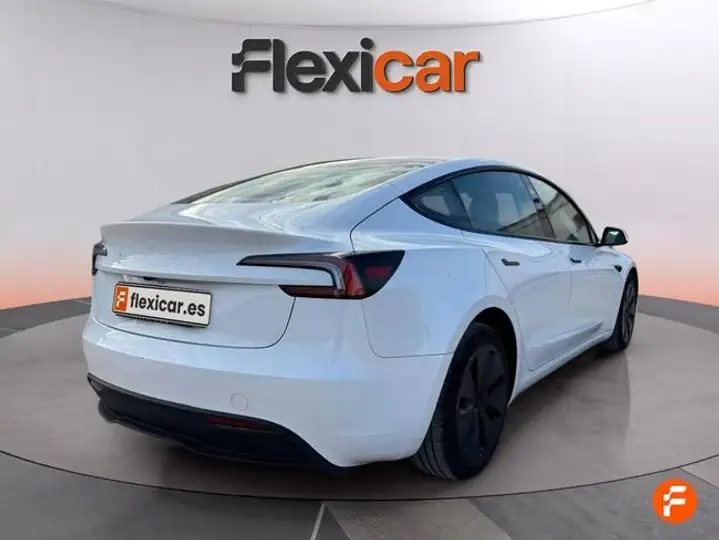 Tesla Model 3 2023, foto 8
