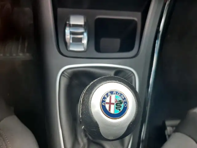 Alfa Romeo Giulietta view 19
