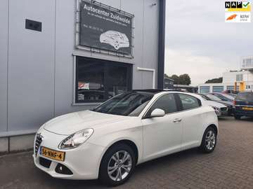 1.4 T Distinctive panodak clima cruise