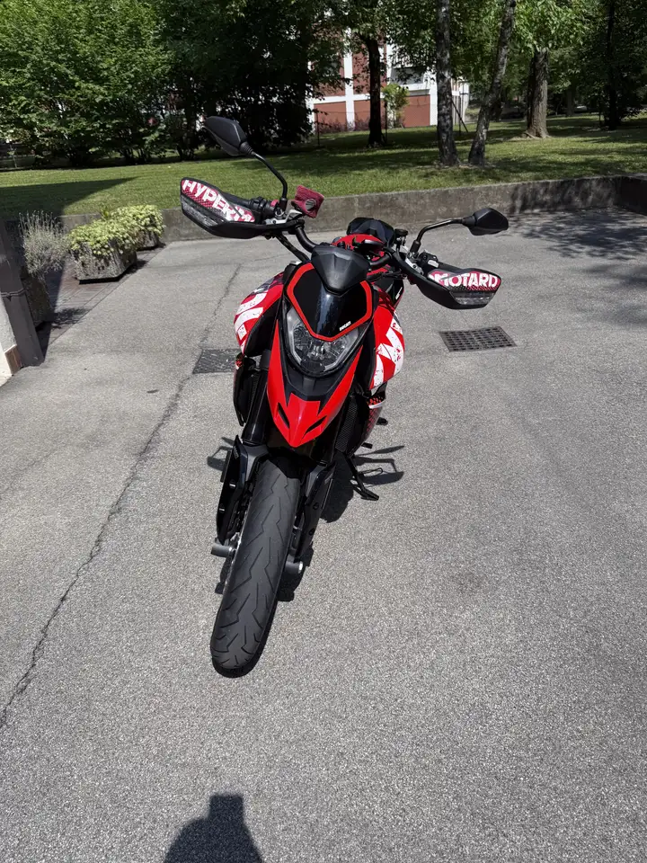 Ducati Hypermotard 950