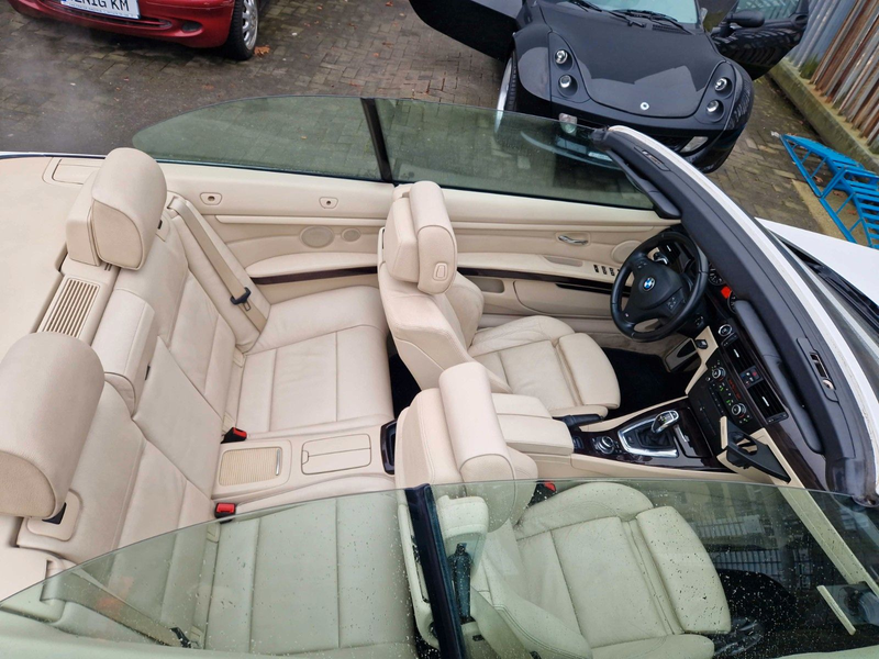 BMW 335 i Cabrio M Paket + Edition + DKG + — photo 12