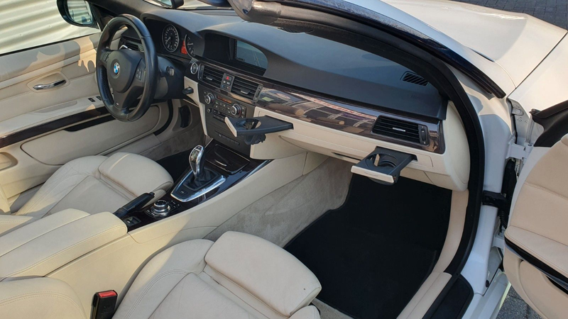 BMW 335 i Cabrio M Paket + Edition + DKG + — photo 10