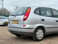 Nissan Almera Tino 1.8 Visia/ LAAG KM Gris - thumbnail 8